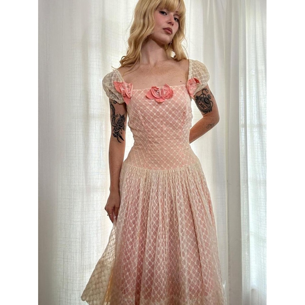 1940s blush pink puff sleeve fairy cottage princess floral appliqué party dress